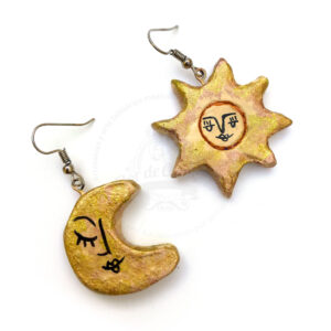 Aretes de barro de Sol y Luna