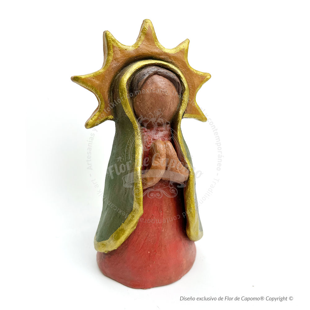 Virgen de Guadalupe de Barro Policromado